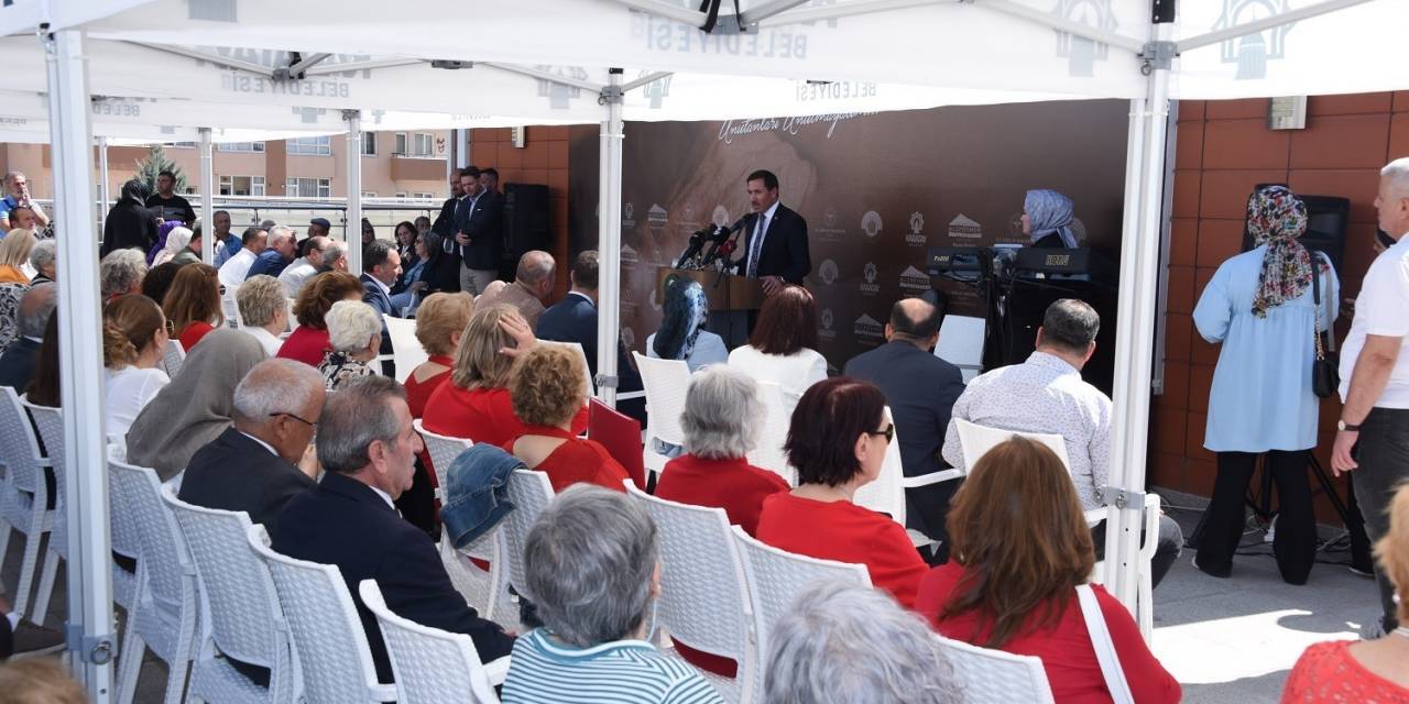 Karatay Belediyesi Unutanları Unutmadı