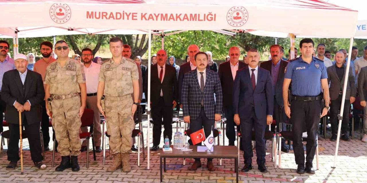 Muradiye’de ’ilköğretim Haftası’ Tüm Okullarda Coşku İle Kutlandı