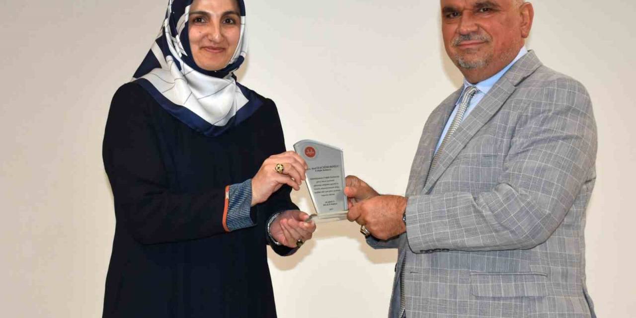Bilecik İl Müftü Yardımcısı Aysel Hacıömeroğlu’na Veda Programı