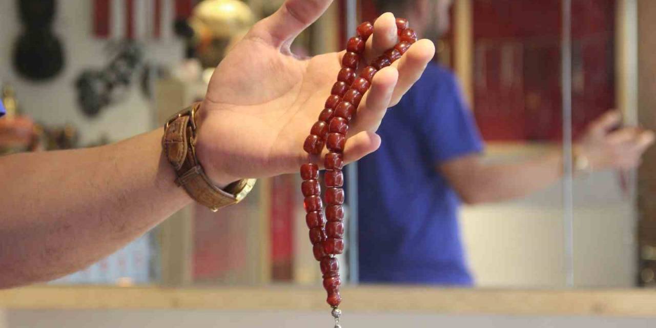 Erkekler Satın Alırken Fiyatına Bakmıyor, Bu Tespihler 500 Bin Liraya Kadar Alıcı Buluyor