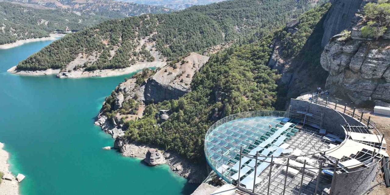 Ali Kayası Cam Terası Ekim Ayında Hizmete Giriyor