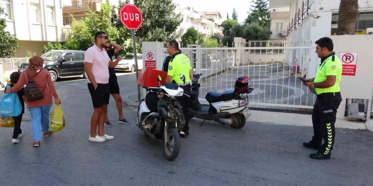 Otomobil İle Motosiklet Çarpıştı: 1 Yaralı