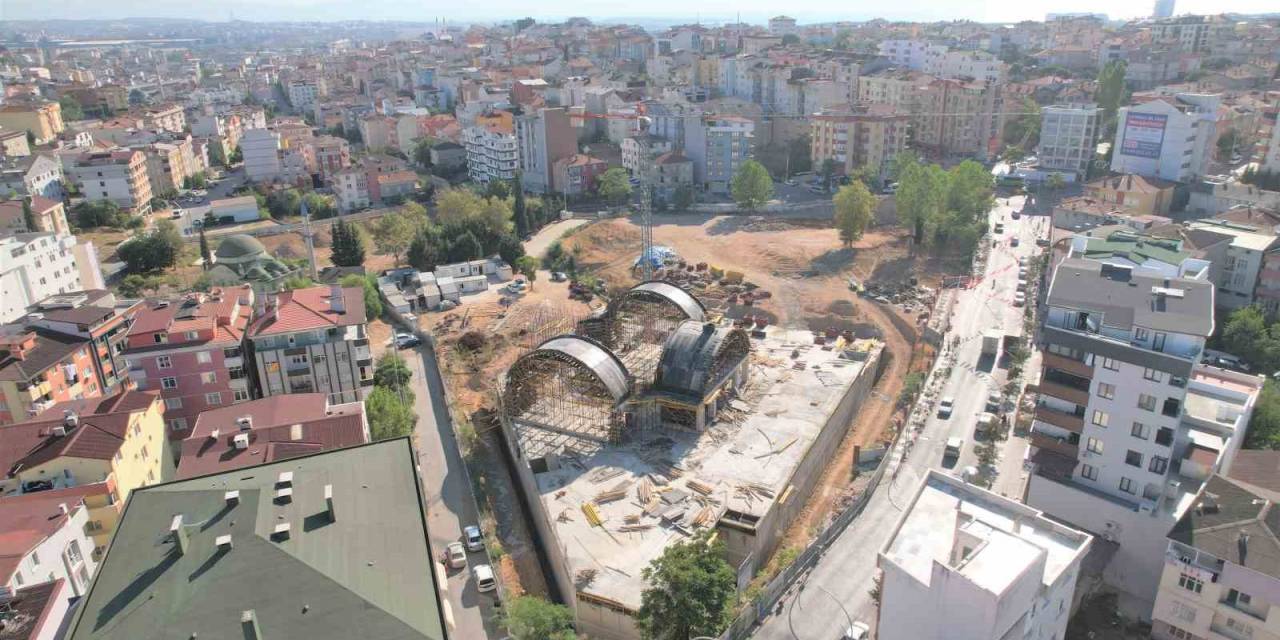 Kent Meydanı Şekilleniyor