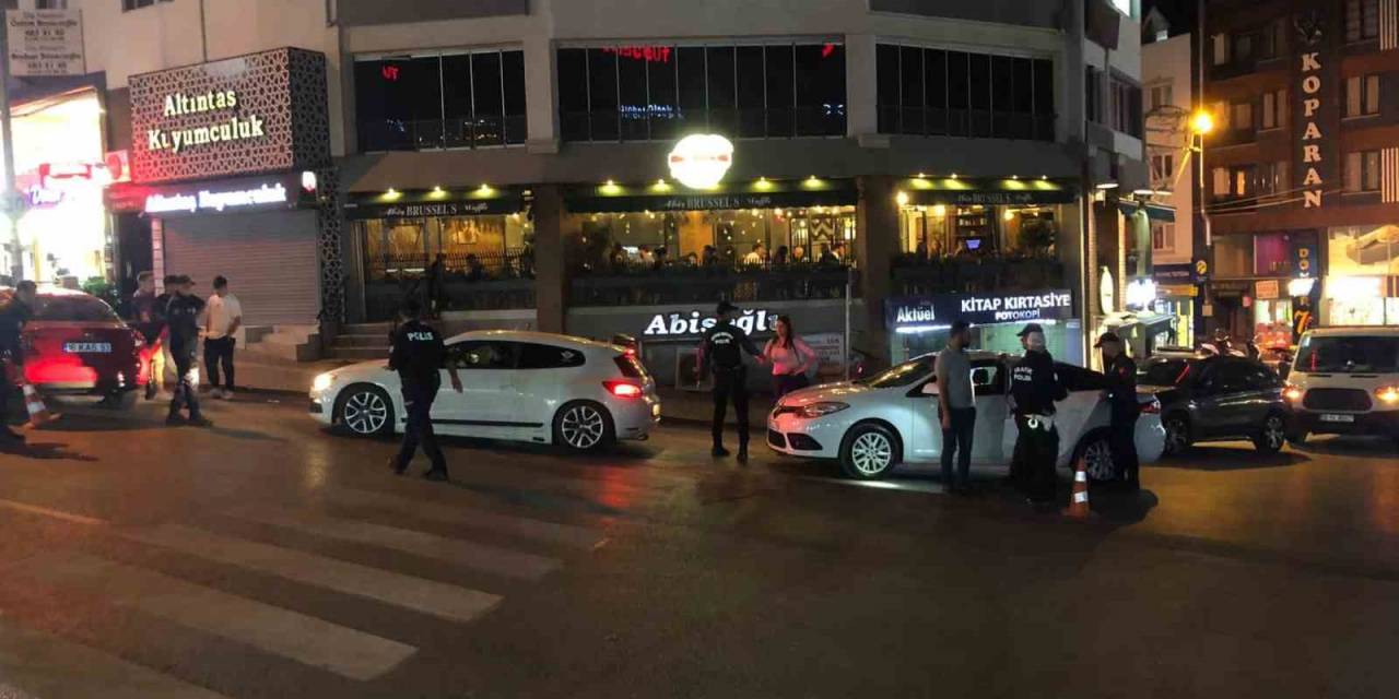 Bursa’da ’huzur’ Uygulamaları Devam Ediyor: 3 Kişi Yakalandı