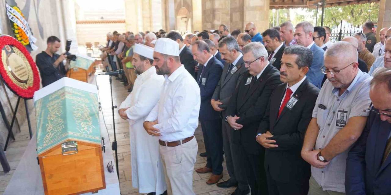 Büyükelçi Yörük’ün Babası Son Yolculuğuna Uğurlandı