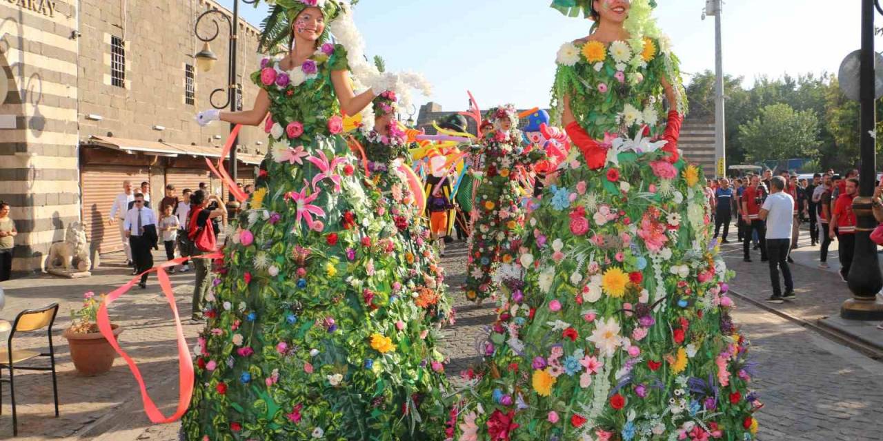 Adalet Bakanı Yılmaz Tunç, Diyarbakır’da “13. Karpuz Festivali”ne Katıldı