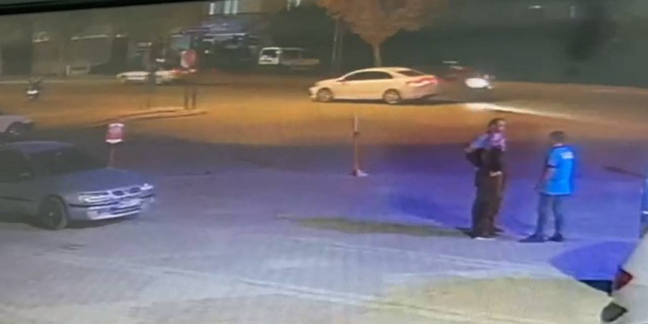 Konya’da Motosikletli Polislerin Kaza Yaptığı Anlar Kameralara Yansıdı