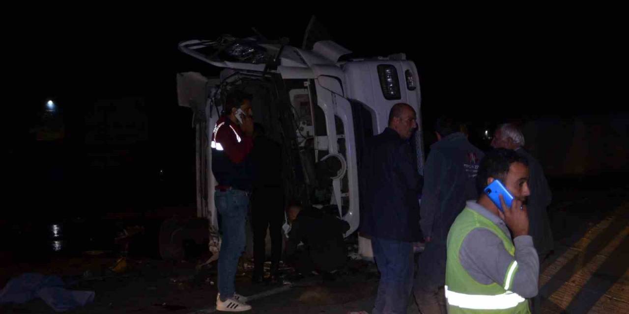 Konya’da İki Tır Çarpıştı: 1 Ölü, 1 Yaralı