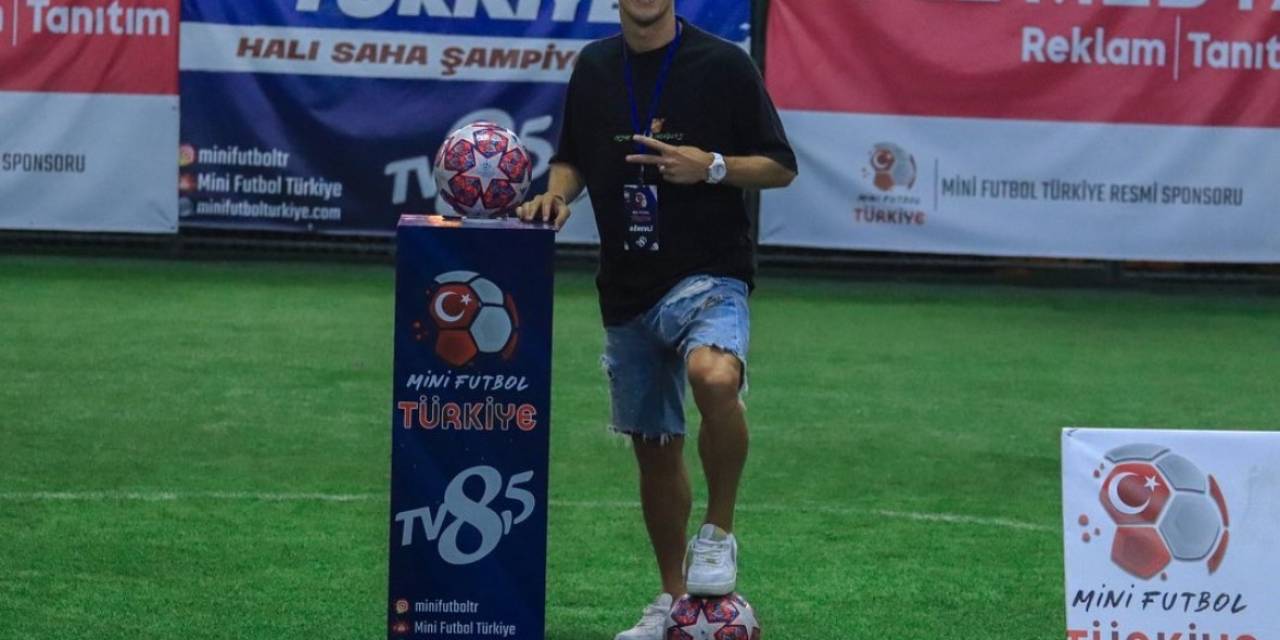 İstanbul’da Maltepesporlu Futbolcudan Akıl Almaz Trafik Uygulaması Kamerada