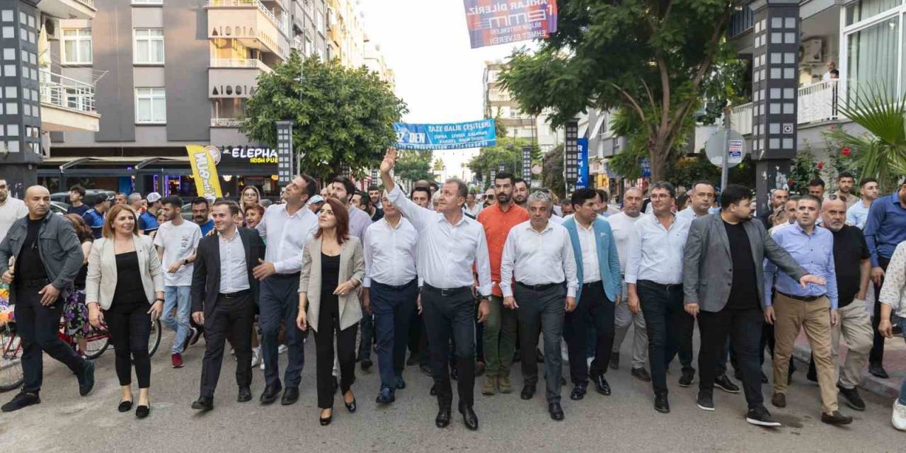 Başkan Seçer: "Sağlıklı Yaşamanın En Kestirme Yolu Bir Bisiklet Sahibi Olup Mersin’de Yaşamak"