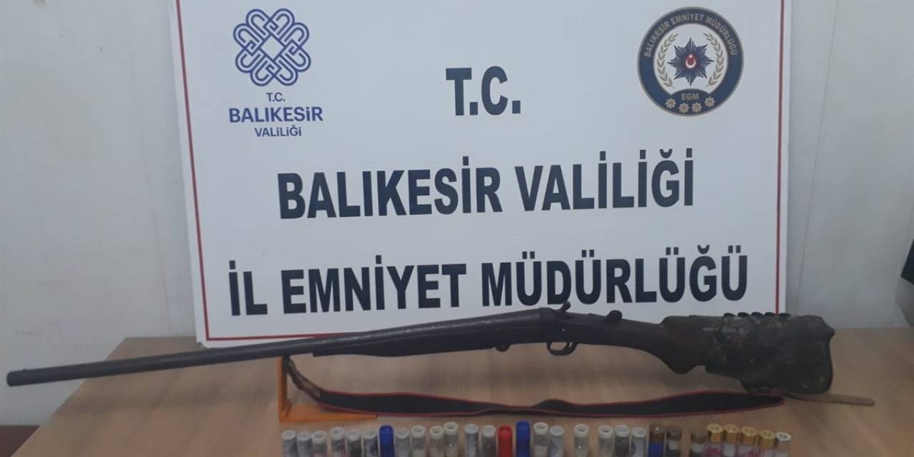 Balıkesir’de Polis Aranan 25 Şahsı Yakaladı
