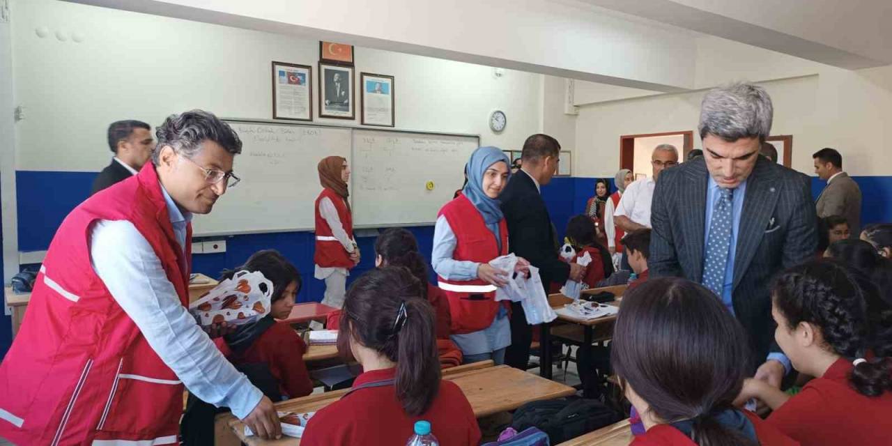 Eğitime Moral Desteği