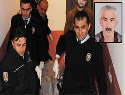 Evinde Ölü Bulundu