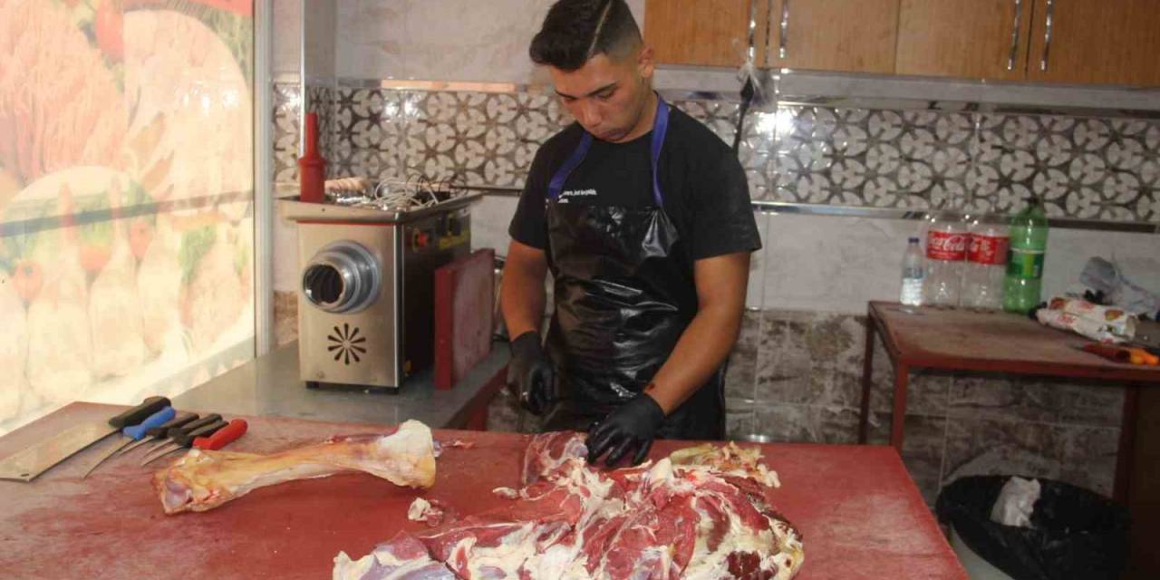 Genç Kalfa, Cumhurbaşkanı Erdoğan Tarafından Ödüllendirilecek