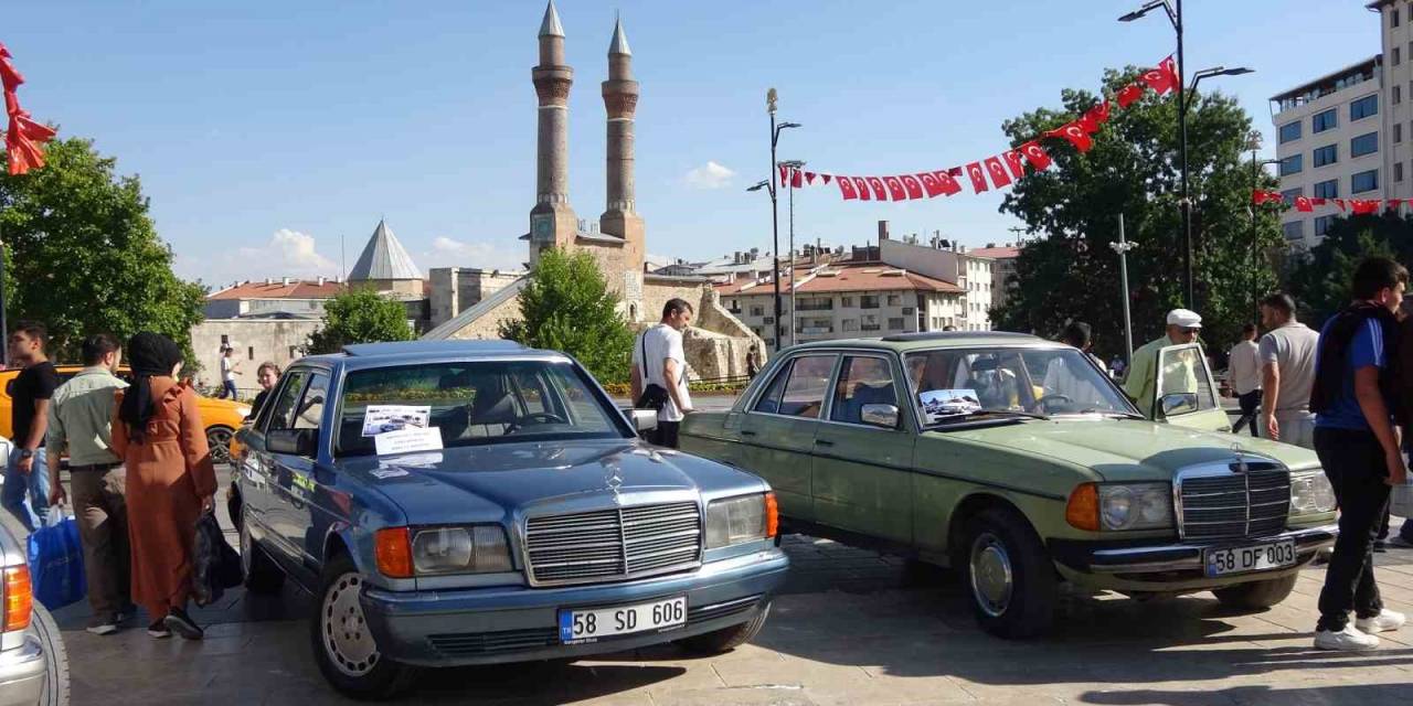 Bu Etkinlik Katılımcıları Geçmişe Götürdü