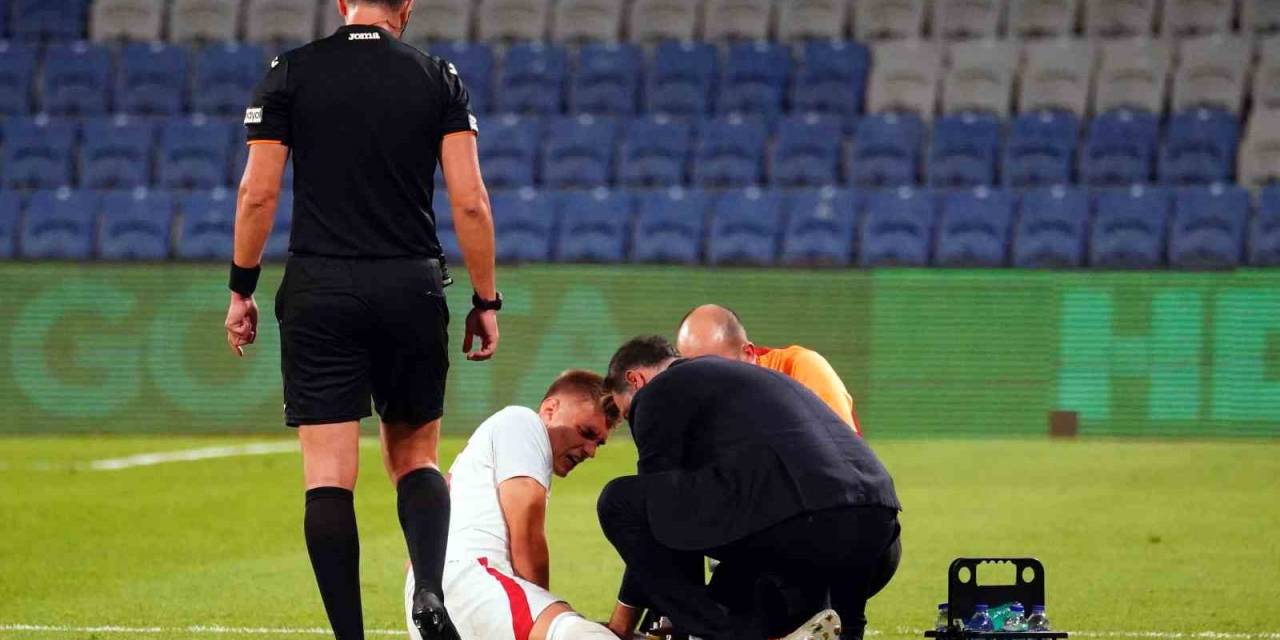 Kazımcan Karataş Sakatlandı