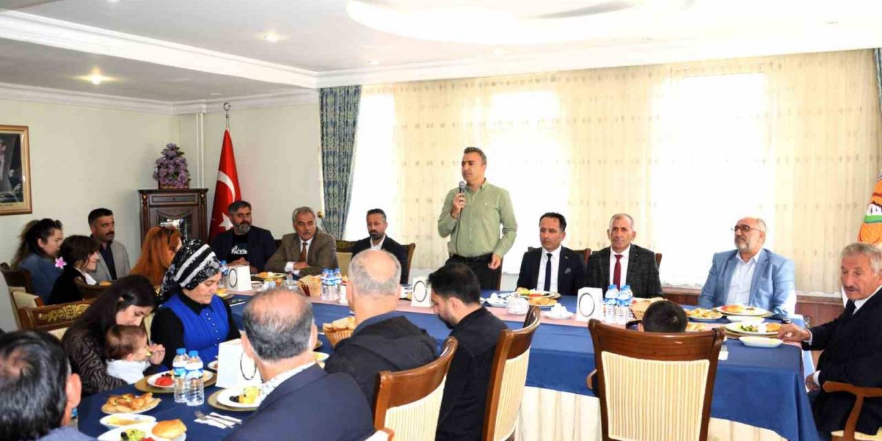 Posof’lular Dayanışma Yemekte Bir Araya Geldi