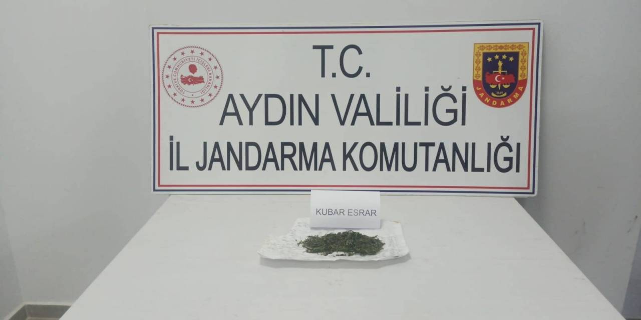 At Arabasında Uyuşturucu Ele Geçirildi