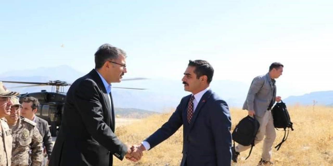 Vali Çelik’ten Derecik’e Ziyaret