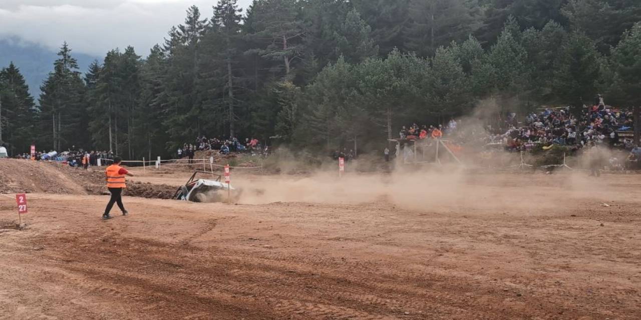 Artvin’de Off-road Yarışlarında Yaşanan Kaza Yürekleri Ağza Getirdi