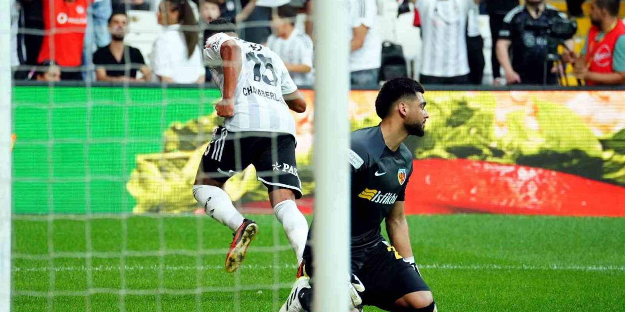 Chamberlain, Beşiktaş Formasıyla İlk Golünü Kaydetti