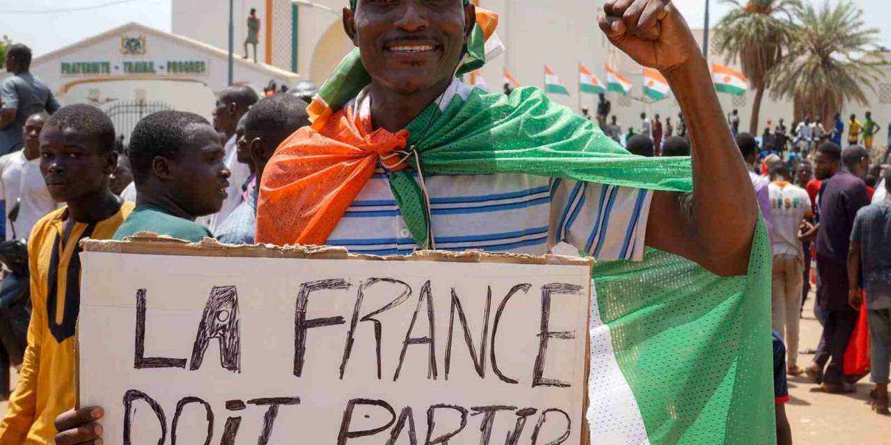 Fransa, Nijer’deki Askerlerini Yıl Sonuna Kadar Geri Çekecek