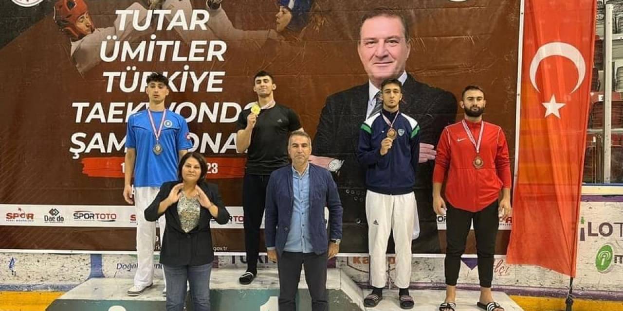 Köse, Taekwondo Şampiyonasında Bronz Madalya Kazandı