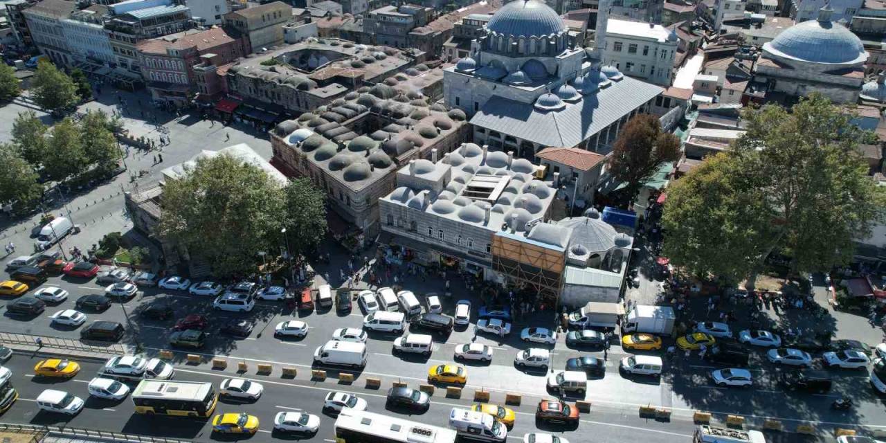 460 Yıllık Bu Sokak Asırlara Meydana Okuyor