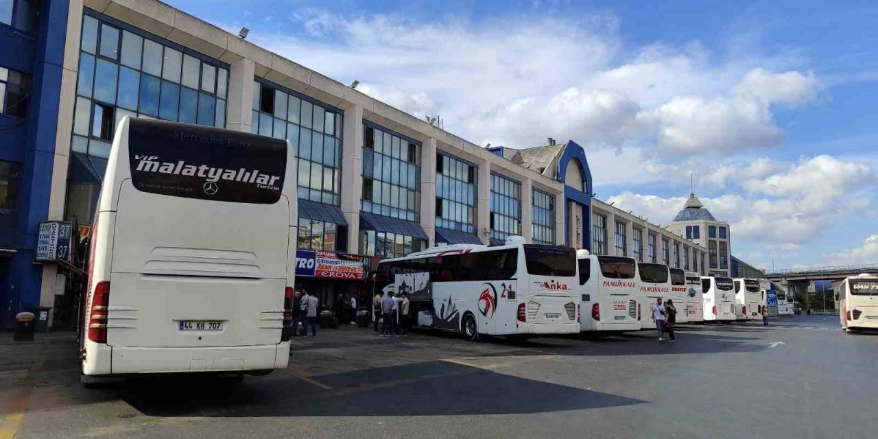 Uzmanlar Uyarıyor: "Esenler Otogarı’nın Boşaltılması Lazım"
