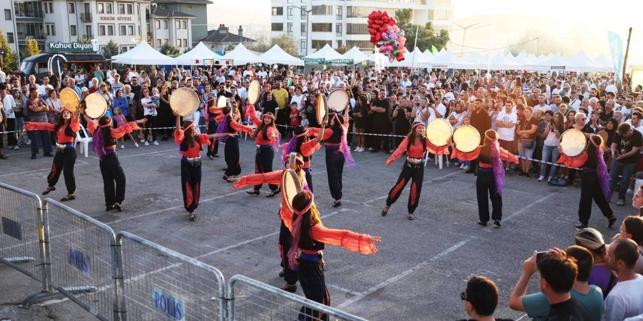 Binlerce Balkan Göçmeni Nilüfer’de Buluştu