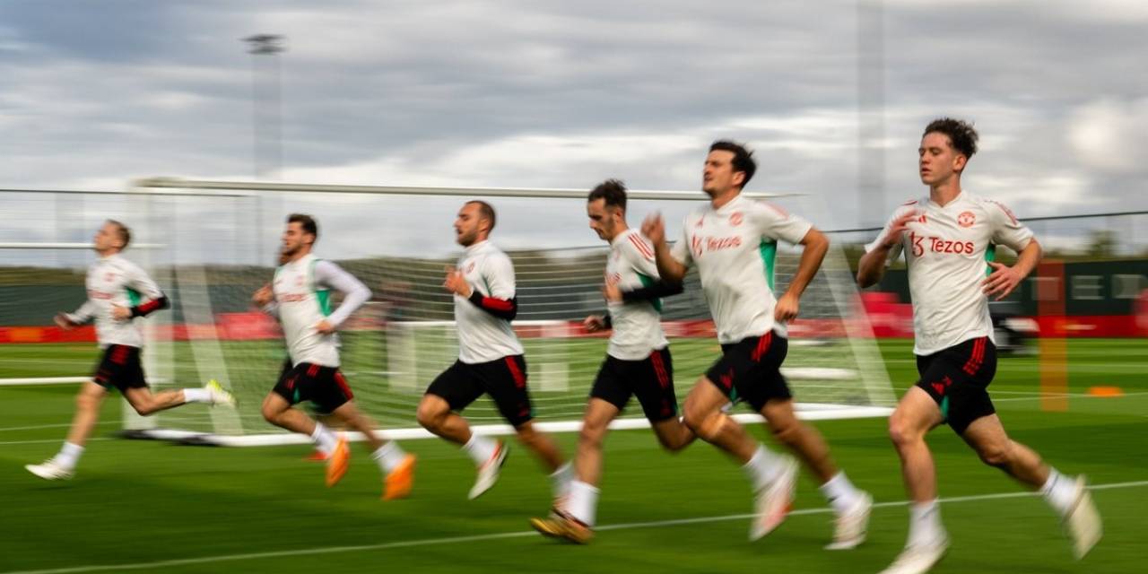 Manchester United’da Mason Mount Ve Harry Maguire Takımla Çalışmalara Başladı