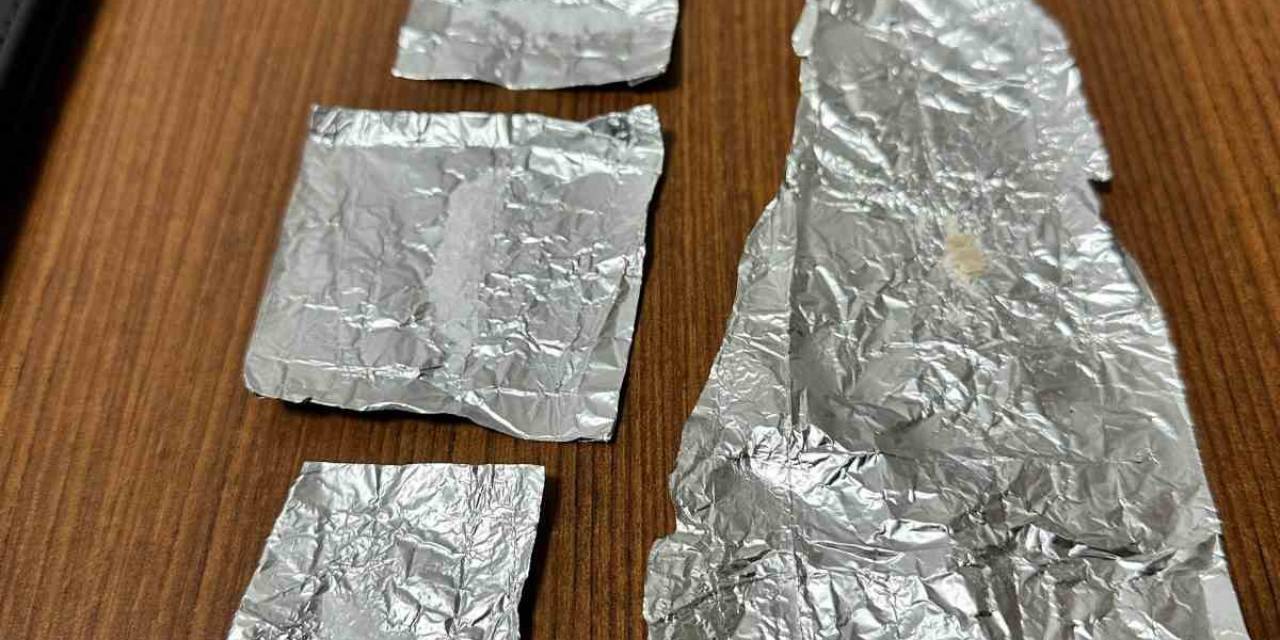 Şüphe Üzerine Durdurulan Şahsın Üzerinden Uyuşturucu Çıktı