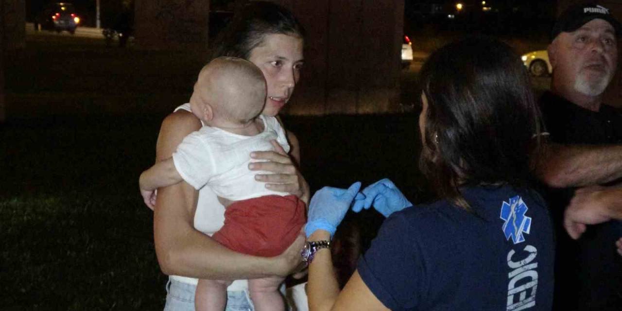 Tur Minibüsü-ambulans Kazasında Turist Aile Bebeği Sağlık Ekiplerine Vermedi
