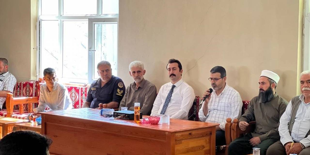 Çınar Kaymakamı Günlü, Medyada Gezen "Müftüye Karşılama Soruşturması" İddiasını Yalanladı