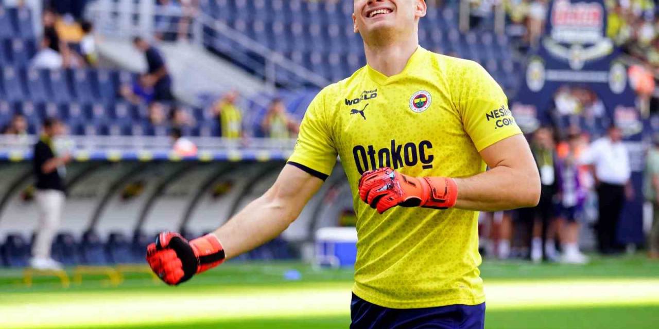 Dominik Livakovic, Hırvatistan Milli Takımı Kadrosuna Davet Edildi