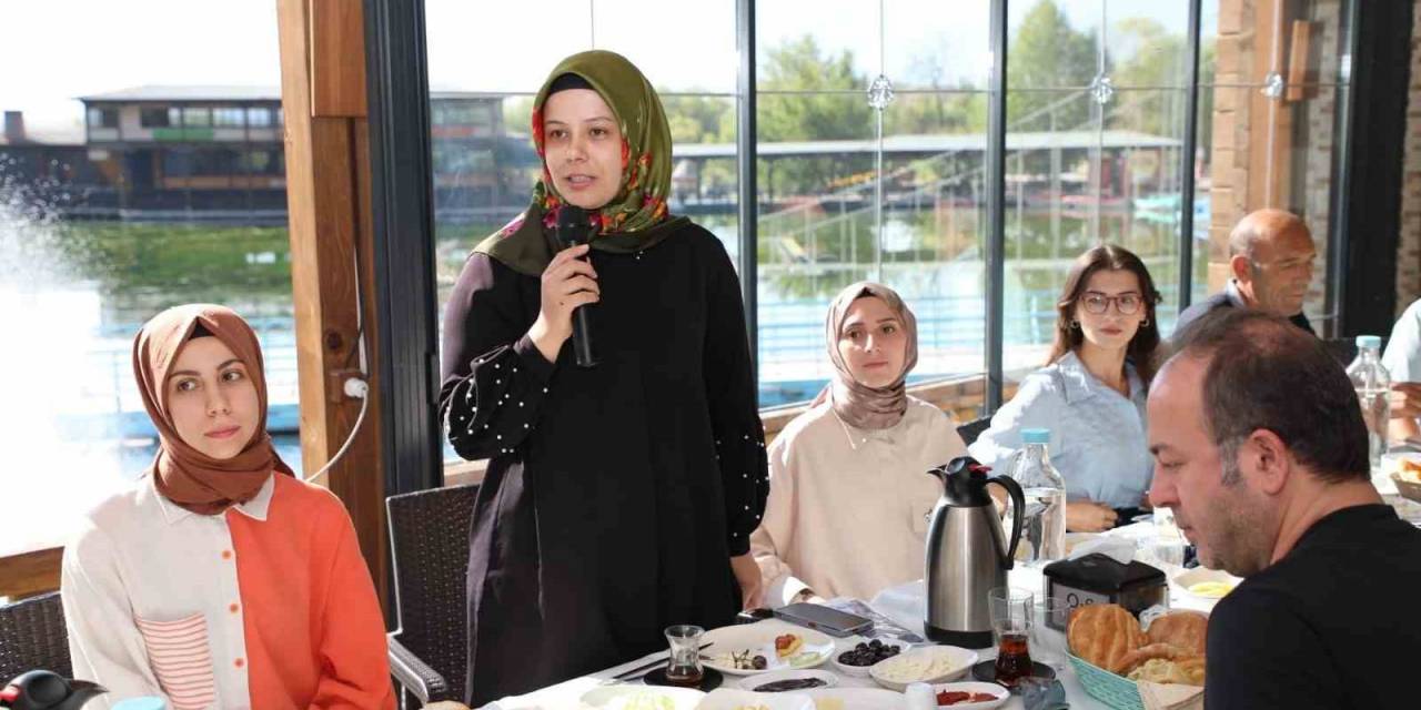 Vali Aydoğdu Basın Mensuplarıyla Buluştu