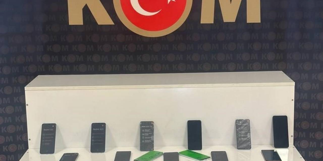 Muş’ta 24 Adet Gümrük Kaçağı Cep Telefonu Ele Geçirildi