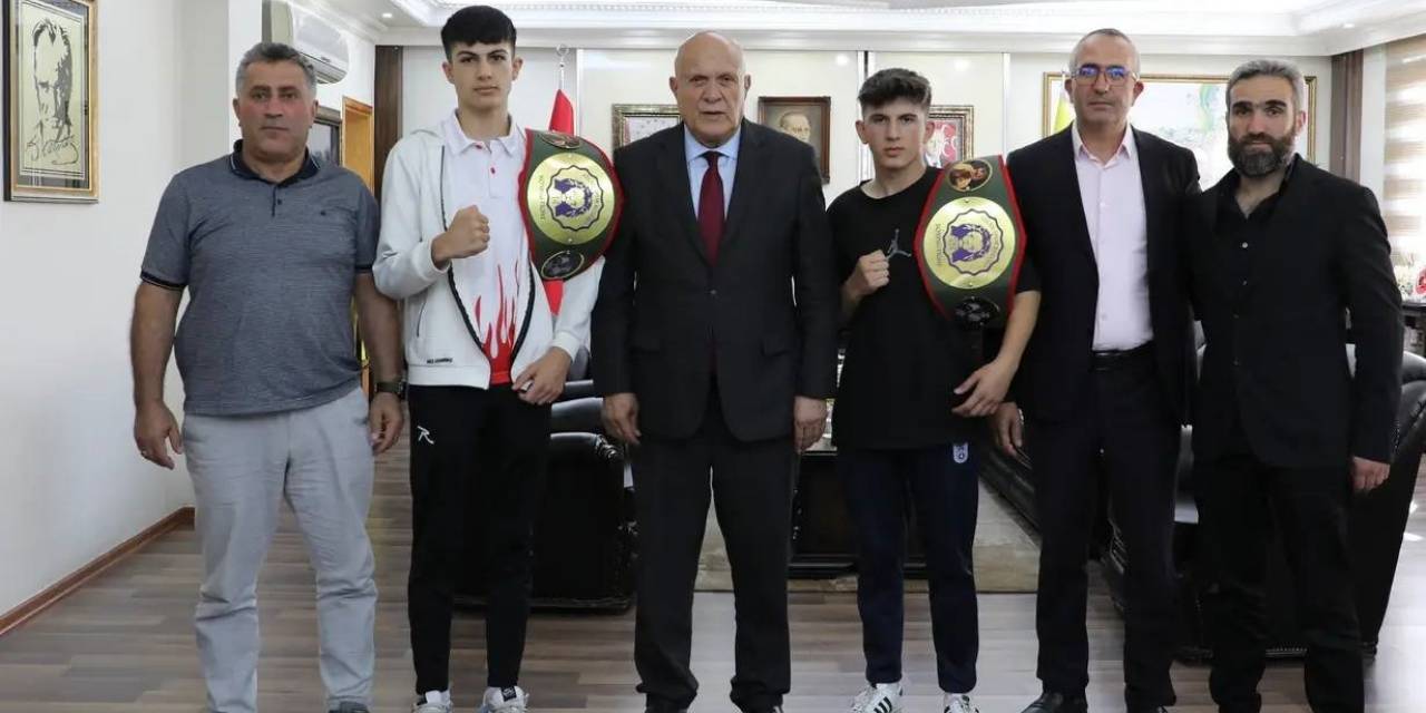 Başkan Pekmezci Başarılı Sporcuları Makamında Ağırladı