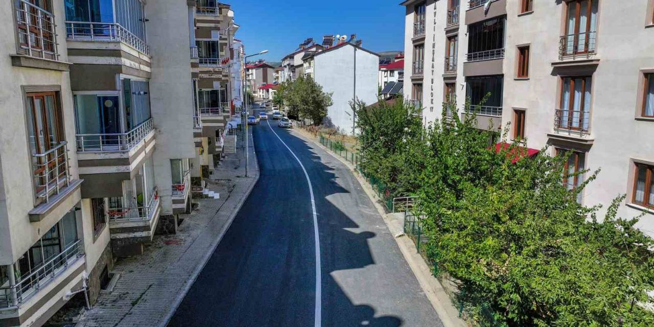 Bingöl Belediyesinin Asfaltlama Çalışması Devam Ediyor