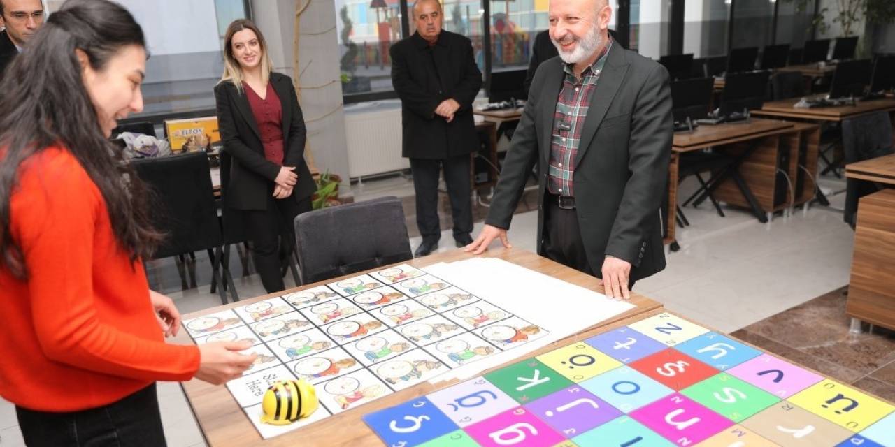 Başkan Çolakbayrakdar: “‘Kocasinan Iq’ İle Türkiye’nin Geleceğine Yatırım Yapıyoruz”