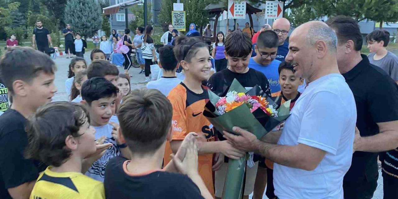 Başkan Söğüt Sözünü Tuttu, Çocuklarla Buluştu