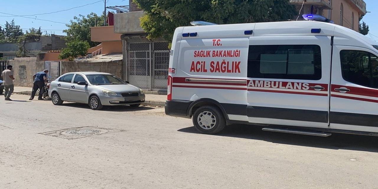 Kontrolden Çıkan Motosiklet Devrildi: 1 Yaralı