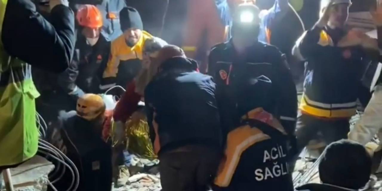 Depremde 45 Kişiye Mezar Olan Bina İle İlgili Şok İddianame