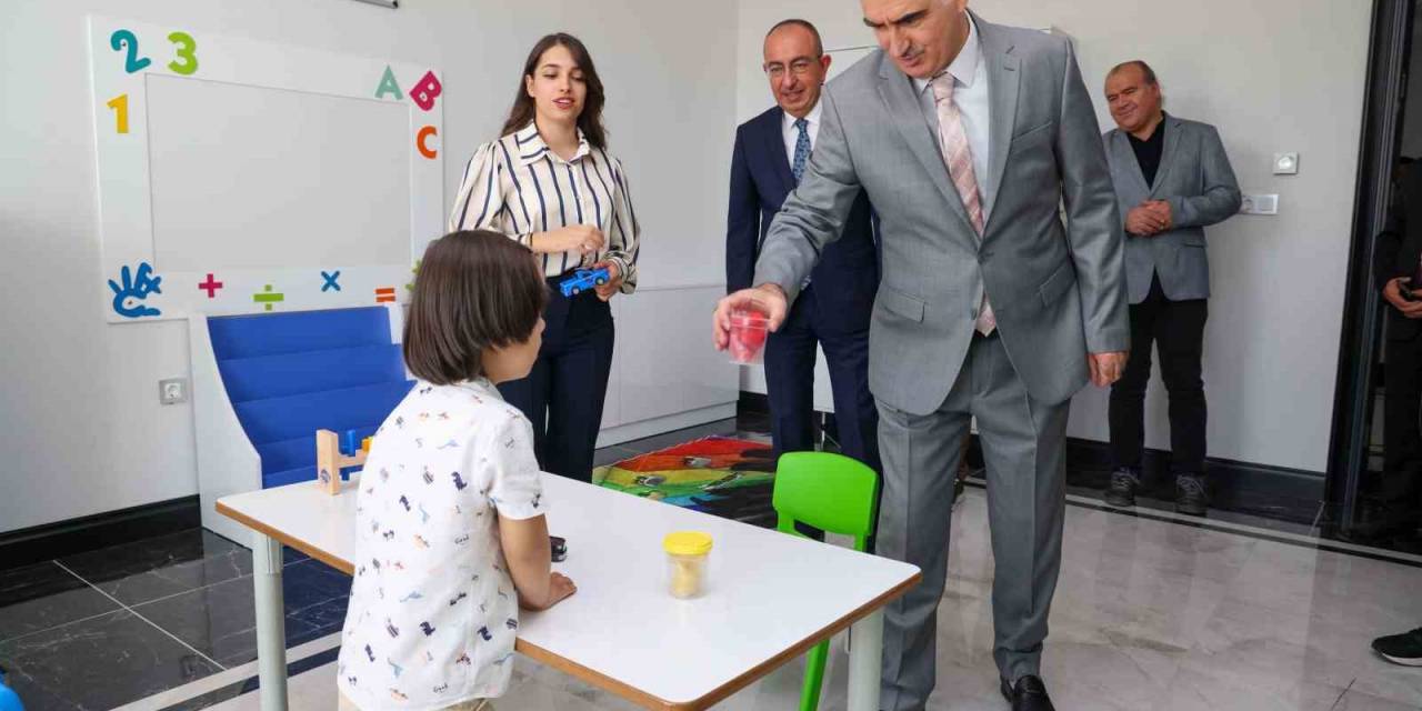 Dosd Meram, Türkiye’ye Örnek Bir Çalışma