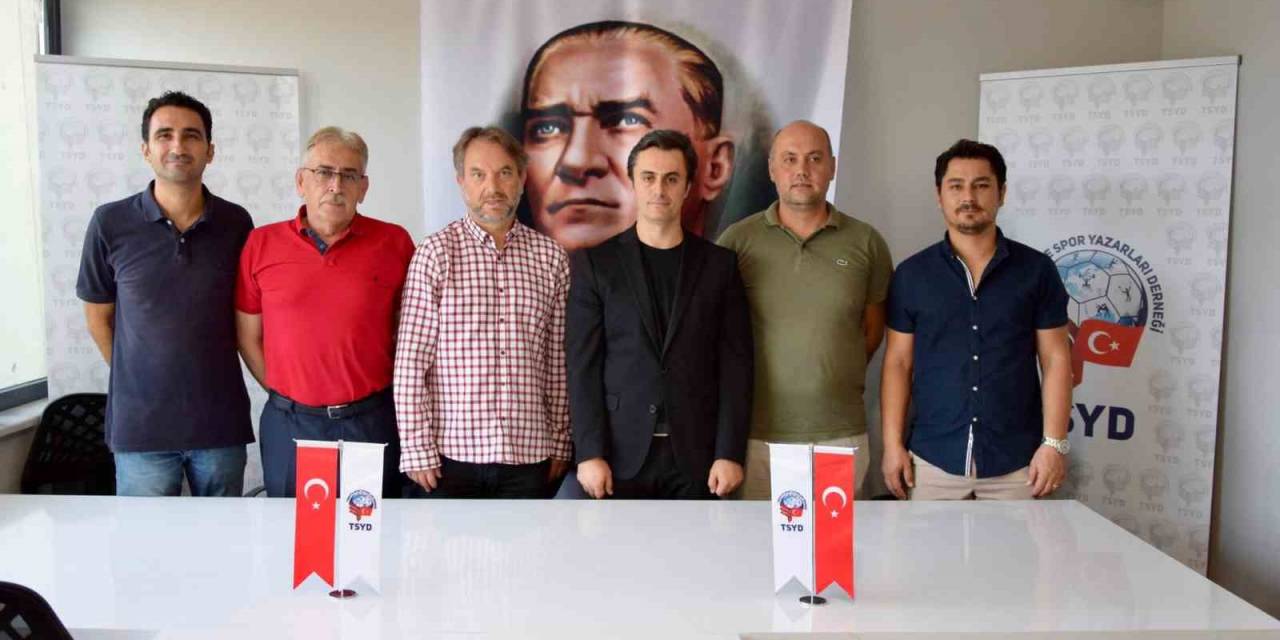 Tsyd İzmir Şubesi’nin 9. Voleybol Turnuvası 4-6 Ekim’de Oynanacak