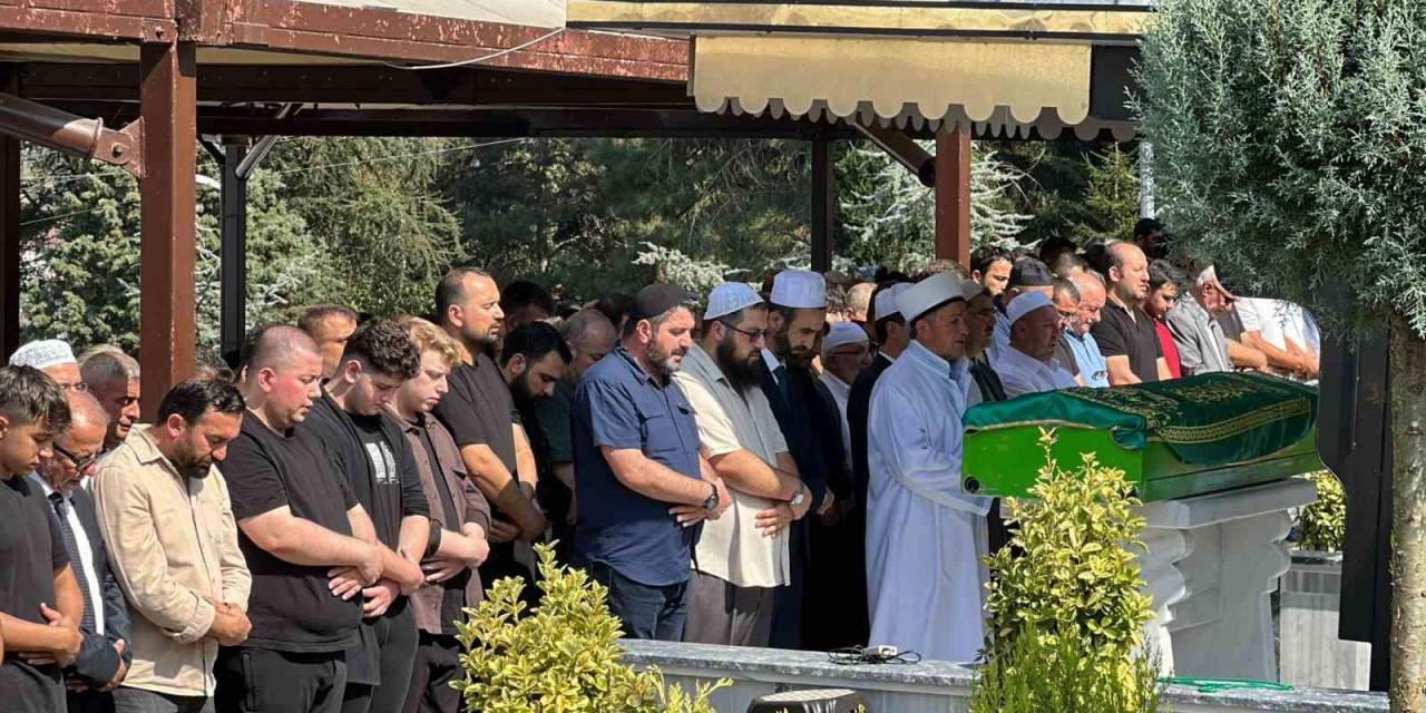 İş Adamı Akdoğan Son Yolculuğuna Uğurlandı