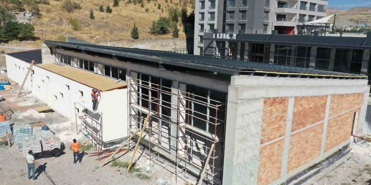 Cüneyt Arkın’ın İsmi Keçiören’deki Okçuluk Tesisinde Yaşayacak