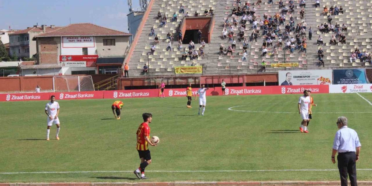 Ziraat Türkiye Kupası: Edirnespor: 1 - Çorlu 1947:2