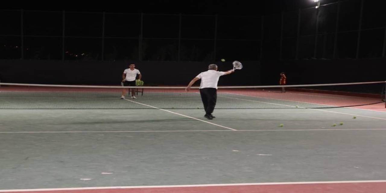 Başkan Kaplan: “Koçarlı’da Tenis Rüzgarı Esecek”