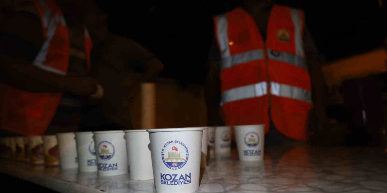 Mevlit Kandili’nde Vatandaşa Bal Şerbeti Dağıtıldı